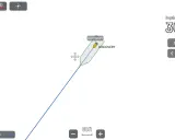 Écran de navigation affichant un bateau "DISCOVERY" avec sa route. La profondeur est de 30.7 pieds. L'AIS transmission auto est activée.