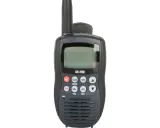 Radio blu marine SX-200, prêt pour la communication en mer.